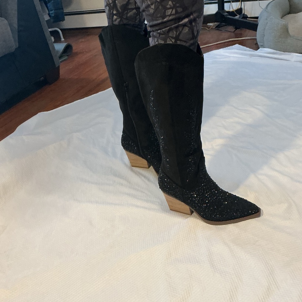 Elegant Black Glitter Heeled Boots